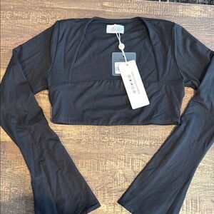 Black Long Sleeve Crop Top